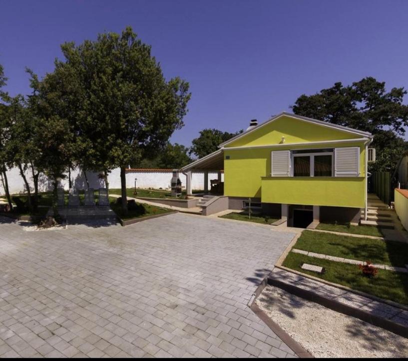 Kuca Za Odmor Dean Holiday home Pavicini