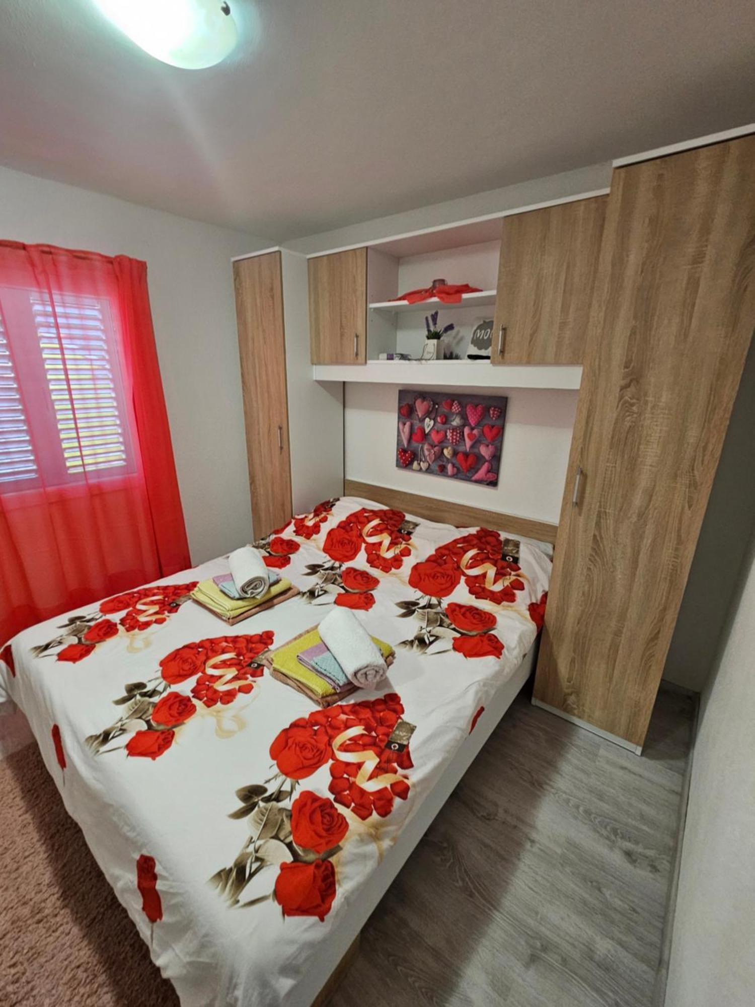 Holiday home Kuca Za Odmor Dean *