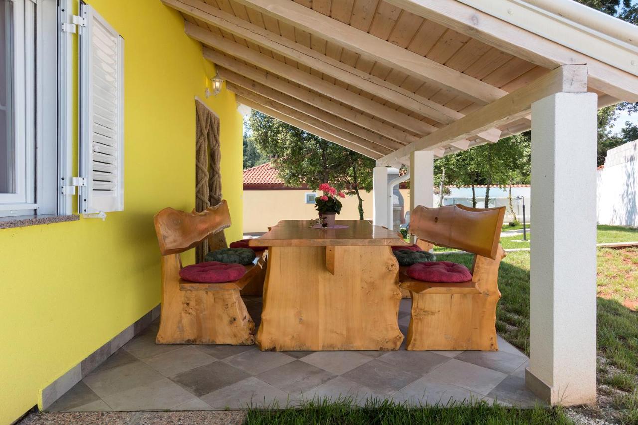 Kuca Za Odmor Dean Holiday home Pavicini