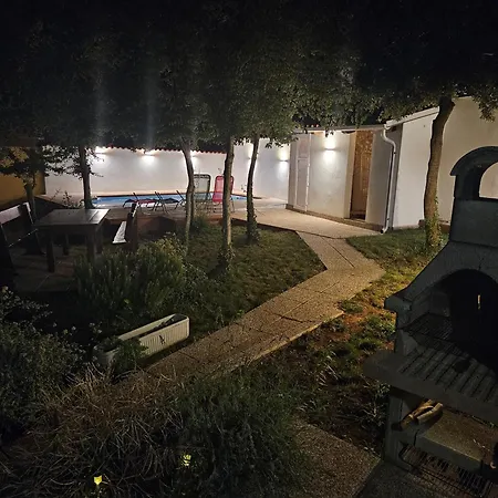 Kuca Za Odmor Dean Villa Pavicini Exterior photo